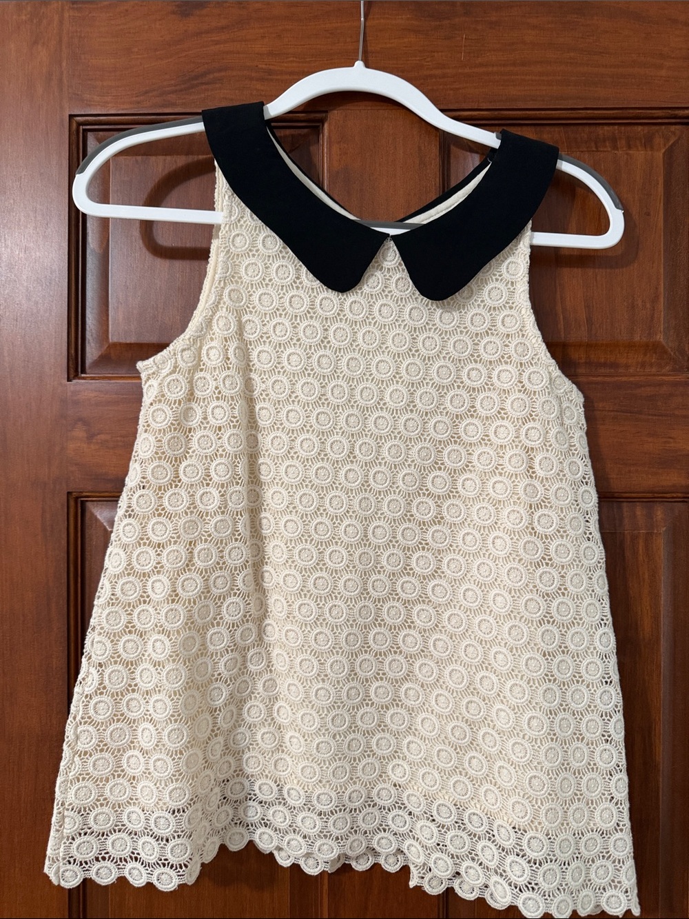 Anthropologie Cream Lace Sleeveless Blouse with Black Peter Pan Collar